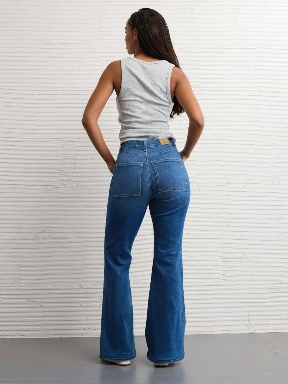 AE Super High-Waisted Flare Jean 6 LONG